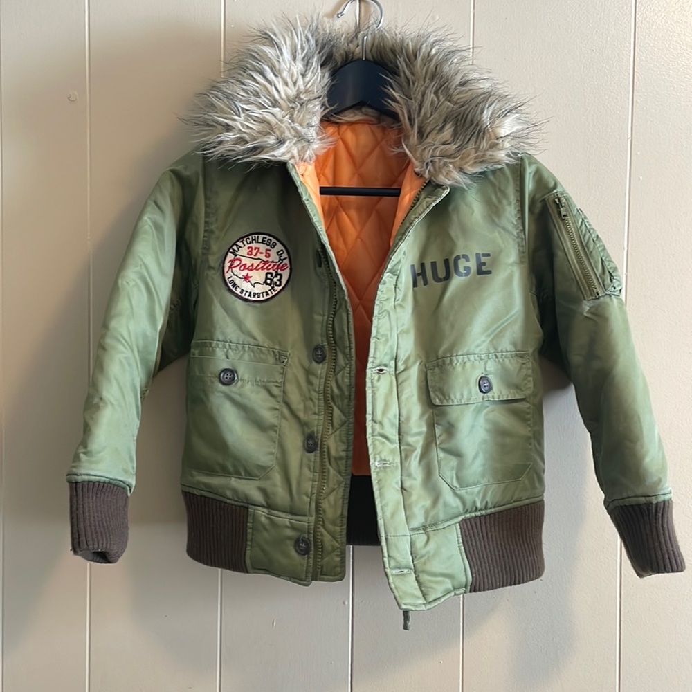 Donkey jossy kids winter jacket size 130 (us kids size 6-7)